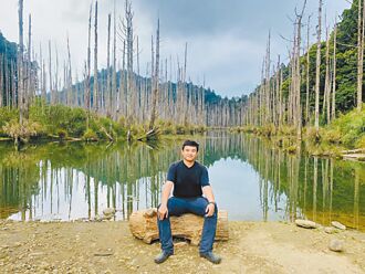 以花入文 陳二源成文學綠手指