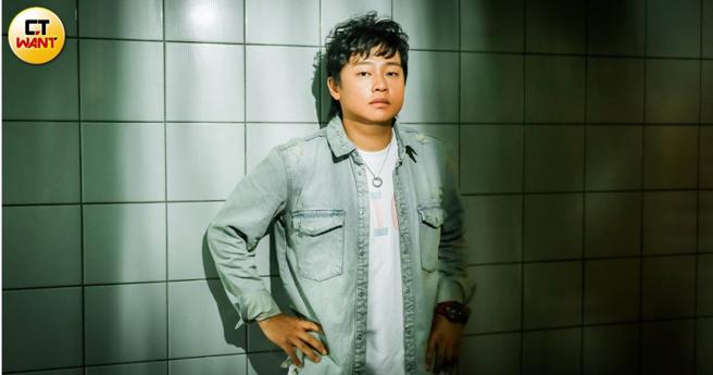 歌手出身的賴銘偉首次演出電影，在新片《BIG》中有相當自然感人的表現。（圖／焦正德攝）