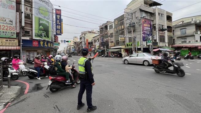 23日零时起，永康区大湾路至富强路一段也将试办取消两段式左转。（警方提供／曹婷婷台南传真）