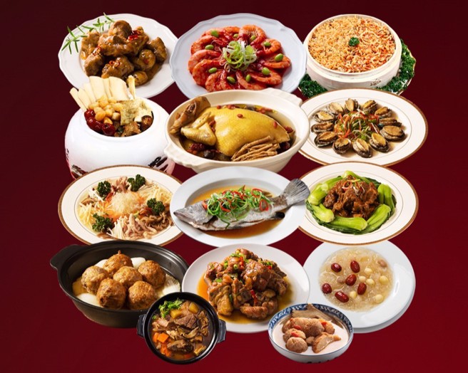 快樂大廚海陸滿漢全席提供14道美味好菜，滿足饕客味蕾。（圖／momo提供）