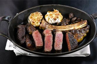 獨〉又見稀缺級牛排上桌 米其林一星A CUT冬季新菜超邪惡