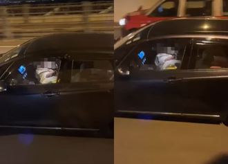 妹子趴卧「上下左右」不明晃动 他搂腰专心开车！25秒吞吐片疯传