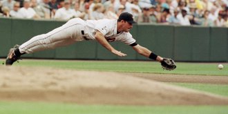 MLB》頂替金鶯「鐵人」先發卻意外出名 49歲麥納大腸癌過世