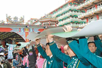 賴清德拋建設牌 強攻侯嘉義本命區