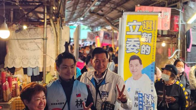 寒流來襲卻人潮不減親民的拜票更添增了不少市場溫暖與熱絡 (林國春競選團隊提供)