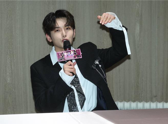 厲旭對於銀赫的「空氣咖啡車」，已想好復仇計畫。（粘耿豪攝）