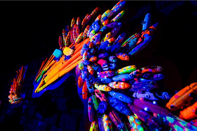 藝術家盧佳君創作的作品《重生~龍之三部曲》。（台南市文化局提供／曹婷婷台南傳真）