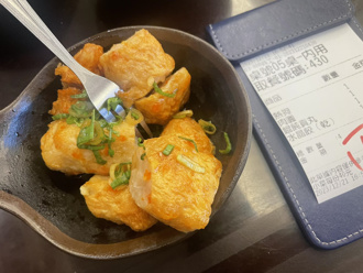 点热狗上桌竟是另一种美食 在地人秒懂：苗栗国专属