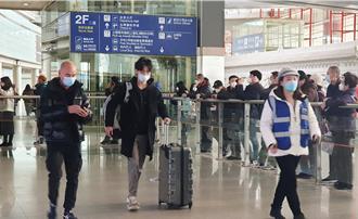 鍾南山「不倡導公眾長期戴口罩」 陸中疾控籲：科學佩戴