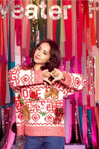 蔡依林開醜毛衣趴兩度淚崩  出道25週年宣布重大決定