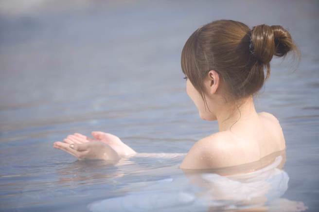 南韩一间澡堂，今天清晨发生一起不幸的触电意外。（示意图／shutterstock）