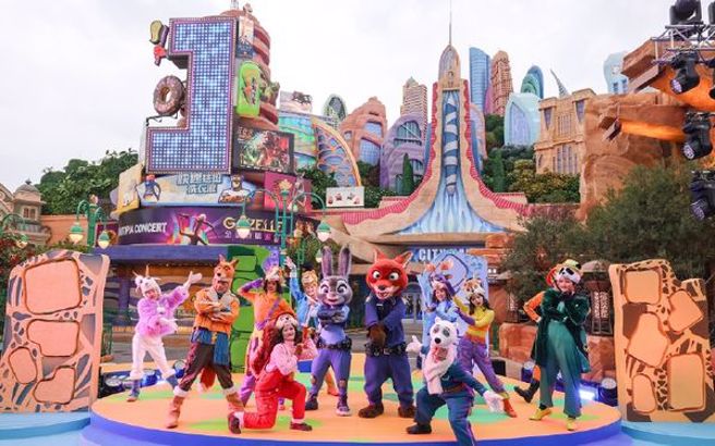 大陸上海迪士尼「動物方城市」開幕才5天，園區內1設施發生意外暫時停運。（圖／翻攝自微博） 