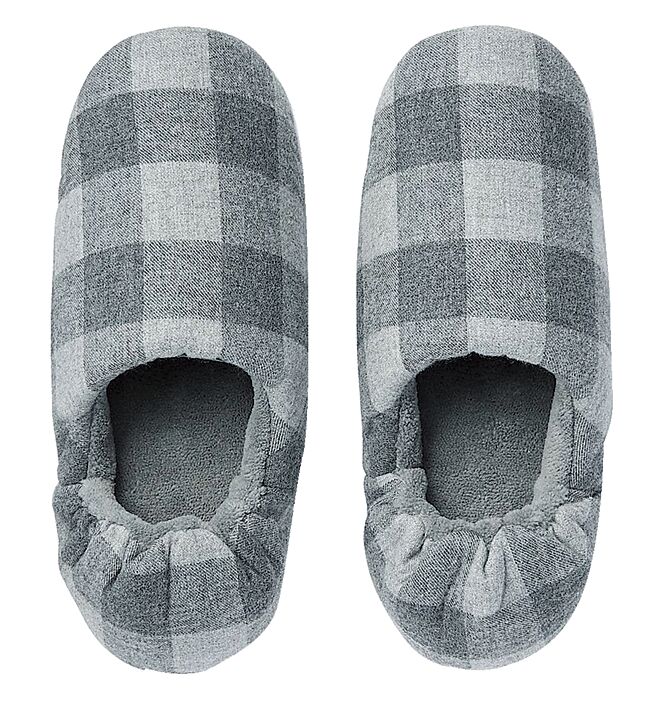 MUJI无印良品棉法兰绒室内鞋，459元。（MUJI提供）