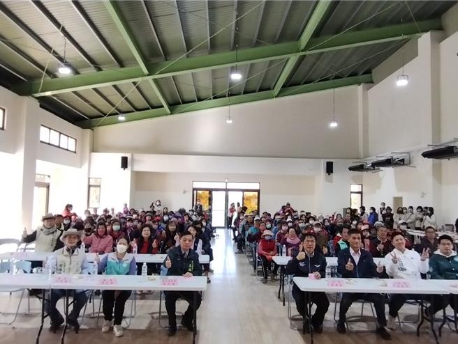 東山國小文教活動中心為2棟地上二層樓建築，總樓地板面積874.08平方公尺。（東山區公所／張毓翎台南傳真）