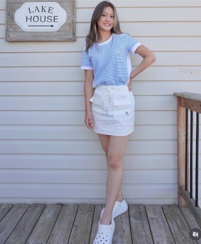 Korin（吳冠瑩）被白冰冰簽下。（經紀人提供）