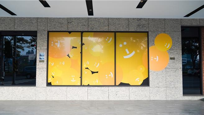 高雄多處角落吹起黃色旋風。（摘自高雄旅遊網臉書）