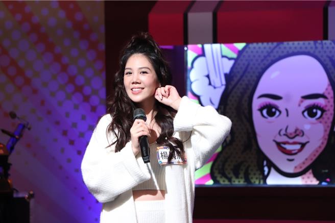 楊晨熙上節目對蘿莉塔告解。（中天綜合台提供）