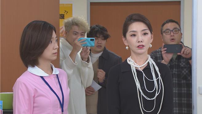 赖芊合饰演贵气的医院院长夫人。（民视提供）