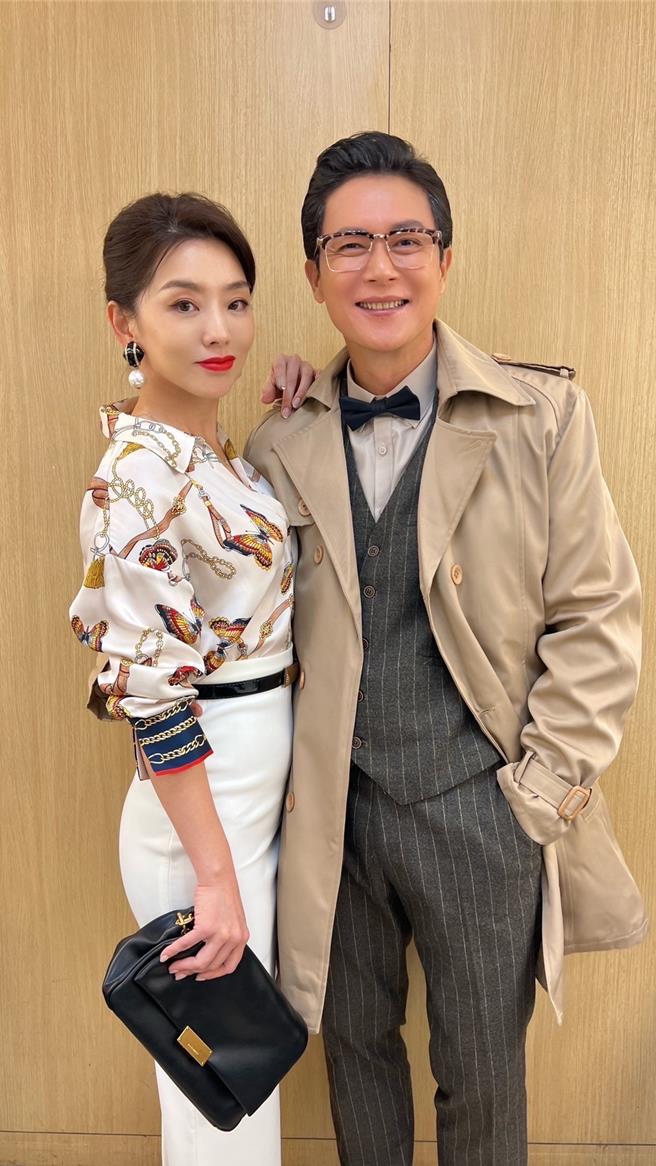 赖芊合与王灿演夫妻。（民视提供）