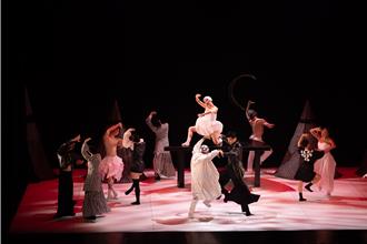 丞舞製作歐巡11城 征服歐洲觀眾