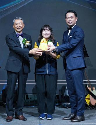 面對ESG、淨零排碳議題 台中建經協會新任理事長：建築業需正面、積極回應