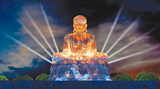 賞彰化月影燈節 避塞車有撇步