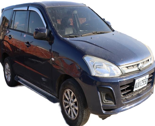 彰化分署明年1月2日举办「卦山法拍市集」动产及不动产联合拍卖会，现场有空间极佳的中华ZINGER厢型车。（彰化分署提供／孙英哲彰化传真）