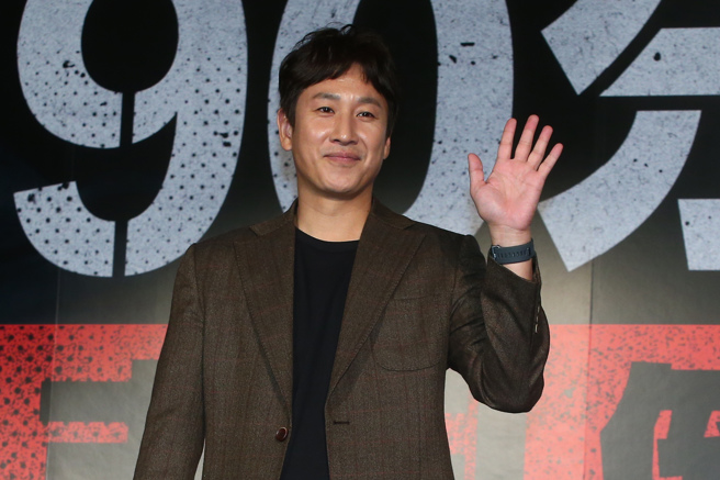 南韓影帝李善均離世。（圖／中時資料照）
