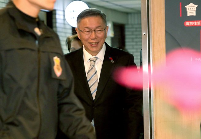 柯文哲有條件挺韓稱「比王金平可靠」，民眾黨不分區候選人這樣說。（資料照／鄭任南攝）