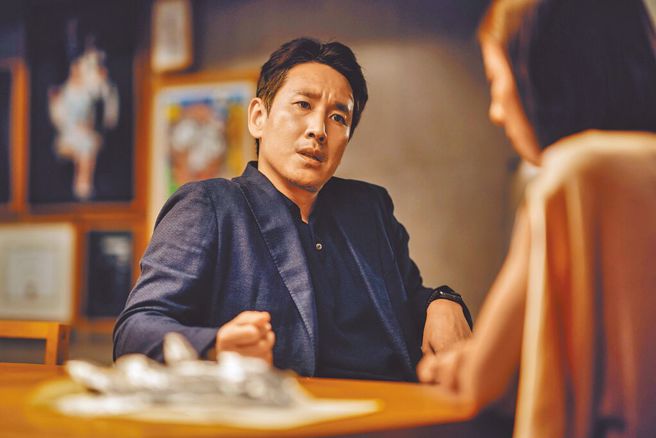 李善均过世消息，韩国娱乐圈大受影响。（CATCHPLAY提供）