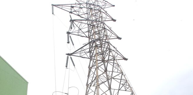 台电是国内前十大排碳大户之一，近年强化再生能源供电。图／本报资料照片