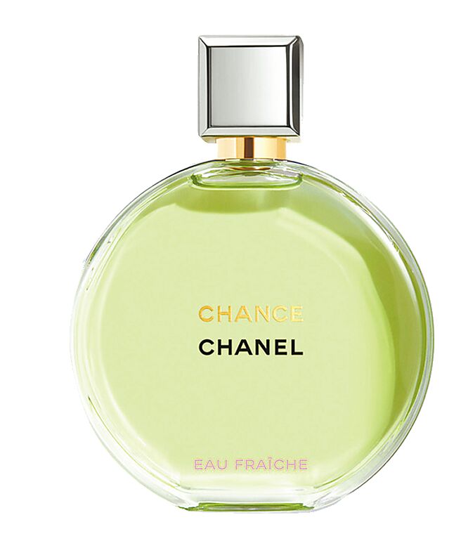 輕盈果香的香奈兒Chance綠色香水，很適合在冬末春初時使用，售價6400元。（CHANEL提供）