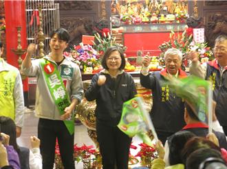 被說大撒幣、債留子孫　蔡英文喊：我很生氣