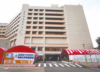 柯政見會批壓榨血汗醫護 民進黨搬他北市長任內數據回應了