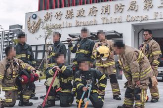 殉職勇消父陳情！北市消防局協助 親弟將調任高雄港消