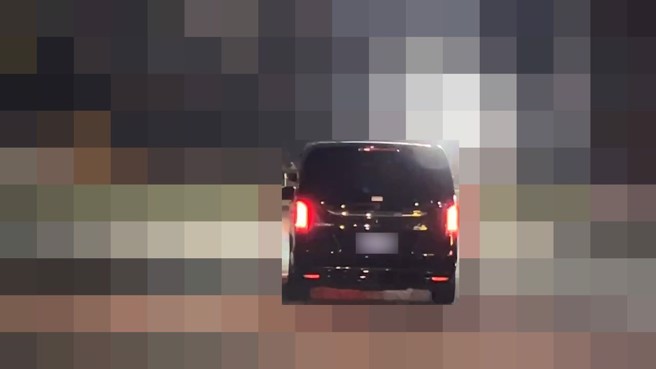 涉教唆女学生在IG呛，我又没错。图为昨天被害学生返校招魂。(中时资料库)