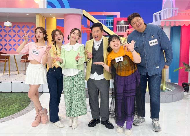 夏乙薇（左起）、小慧、巴钰、曾国城、大文、哈孝远上节目大谈因美食耽误的事。（纬来提供）