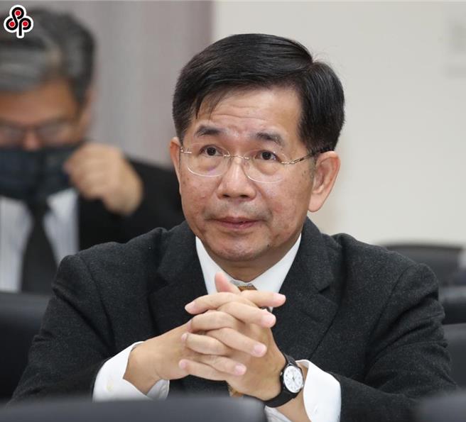 教育部长潘文忠面对惨案资讯无止境地在网路传播，政府此刻的处理重点，是不是该立刻施出铁腕，杜绝校园内霸凌或模仿犯罪的发生？(本报资料照)