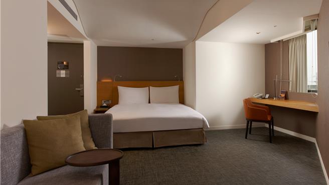 老爷南西馆和林森馆地处台北都会区精华地段，交通方便，官网订房加购高铁可享折扣优惠。(老爷酒店集团提供)