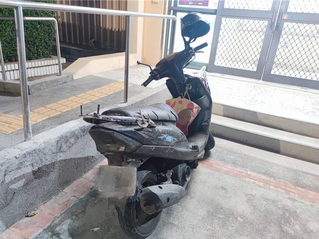 台南市昨日有一名住在永康區的李姓老翁，獨自騎車到學甲區探親，結果迷路。（讀者提供／張毓翎台南傳真）