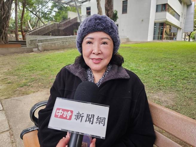 资深艺人郑惠中掌掴官员又泼漆李登辉遗照，今(28)日现身曝近况。(游定刚拍摄)