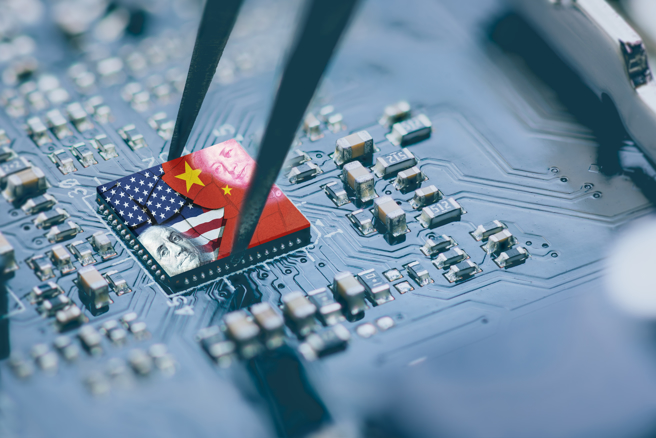 中國引入人工智慧軟體跟蹤美國間諜，以便中國情報人員展開監視，反映了中國國安部與美國中情局直接競爭的事實。（示意圖／Shutterstock）