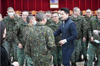 因应役期延长 兵役局：2005年出生役男元旦起出国须经核准