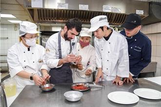 米其林主廚到我家！ 中華大學攜手慕舍酒店 推台英雙學位專班有成