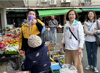 請假陪尚文凱掃街拚選戰 陳福海：讓金門有不同的未來