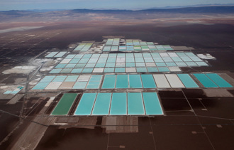 白色石油战略！智利国有化锂矿业 看准电动车、电池需求增 