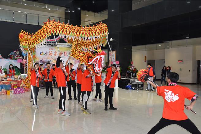 2024年苗栗𪹚龙即将在明年春节后登场。（谢明俊摄）