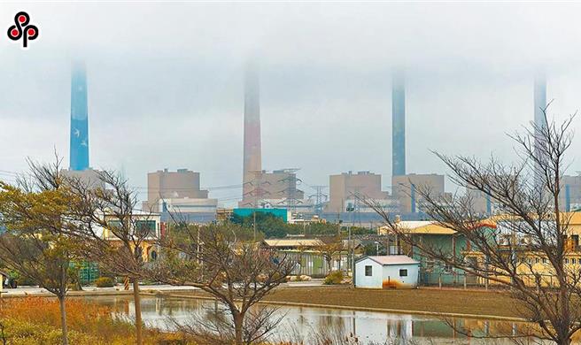 環境部於今天公布「氣候變遷因應法施行細則」，其中把原本依法每年年底前公告的「國家溫室氣體排放清冊」提早至每年6月30日前公布。（報系資料照）