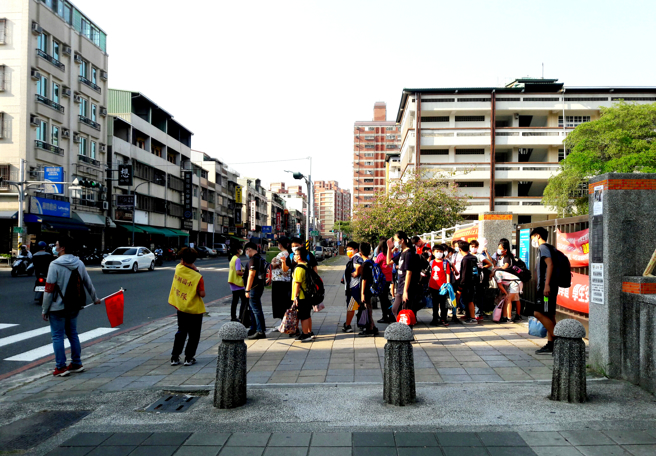 新北校园喋血案震惊全台社会，今有网友透过Dcard发起《少年法》下修连署案。（图仅示意 / shutterstock）