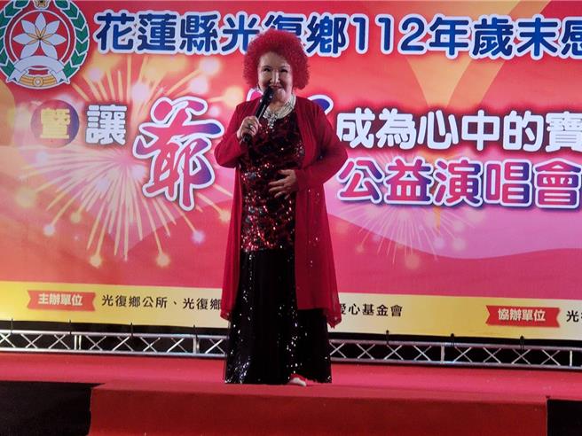 资深艺人「大白鲨」陈今佩压轴开唱，（主办单位提供）